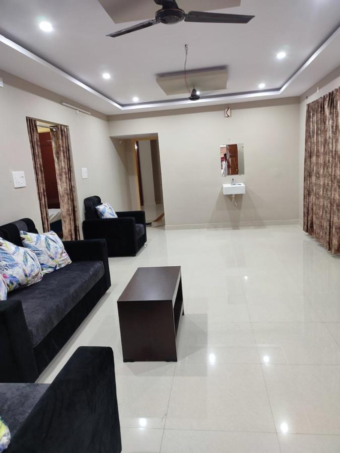 Rahul'S Castle Guest House Visakhapatnam Exterior photo