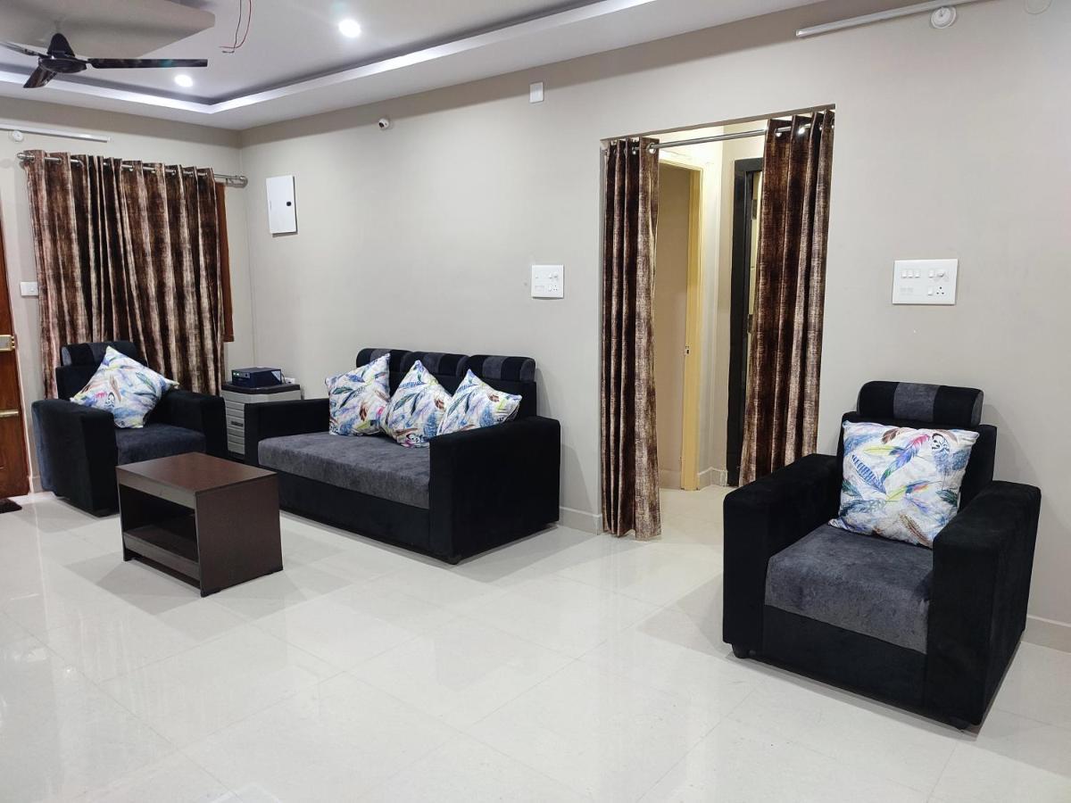 Rahul'S Castle Guest House Visakhapatnam Exterior photo